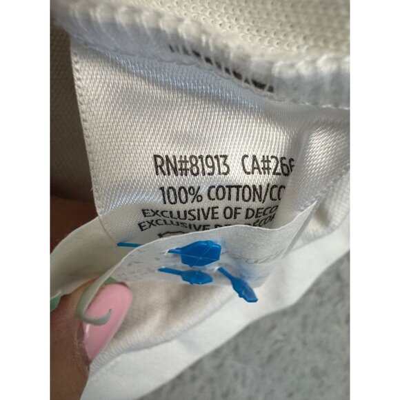 Robert Graham White Polo Shirt XL Classic Fit Embroidered Devil Logo Made - Peru - Picture 6 of 13